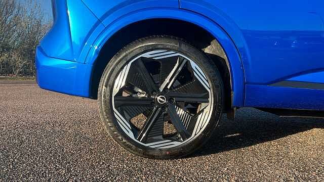 Nissan Qashqai Nissan Qashqai Hatchback 1.3 DiG-T MH 158 N-Design 5dr