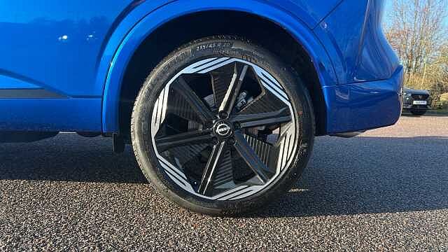 Nissan Qashqai Nissan Qashqai Hatchback 1.3 DiG-T MH 158 N-Design 5dr