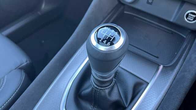 Nissan Qashqai Nissan Qashqai Hatchback 1.3 DiG-T MH 158 N-Design 5dr