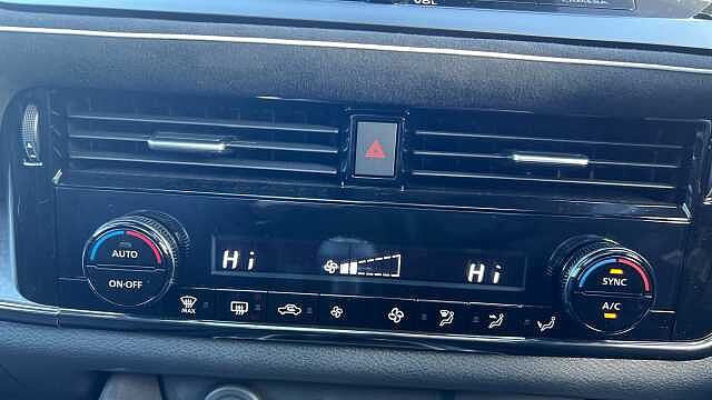 Nissan Qashqai Nissan Qashqai Hatchback 1.3 DiG-T MH 158 N-Design 5dr